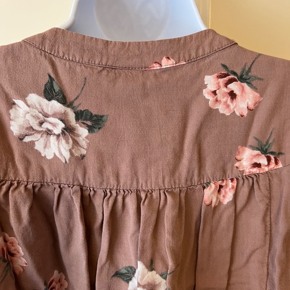 Torrid Long Sleeve Floral Print Blouse size 2 (2X) - Picture 5 of 9